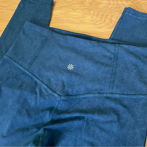 Athleta Elation Garment Dye ⅞ Tight Teal Size Small *see measurements - Picture 8 of 10